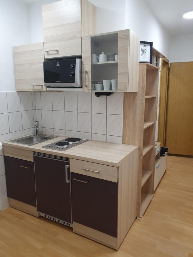 מריבור Railway Station City Modern Apartment מראה חיצוני תמונה