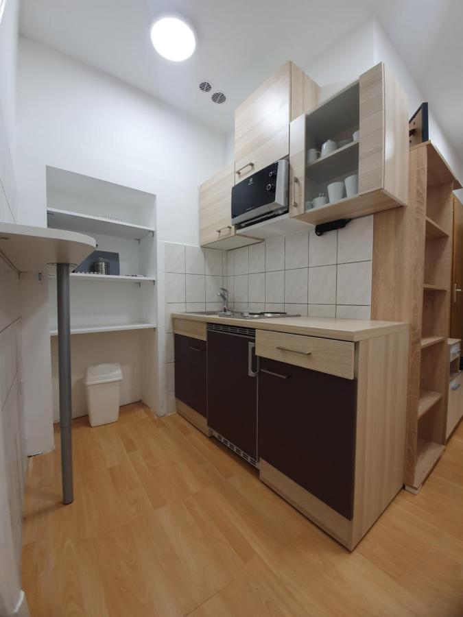 מריבור Railway Station City Modern Apartment מראה חיצוני תמונה